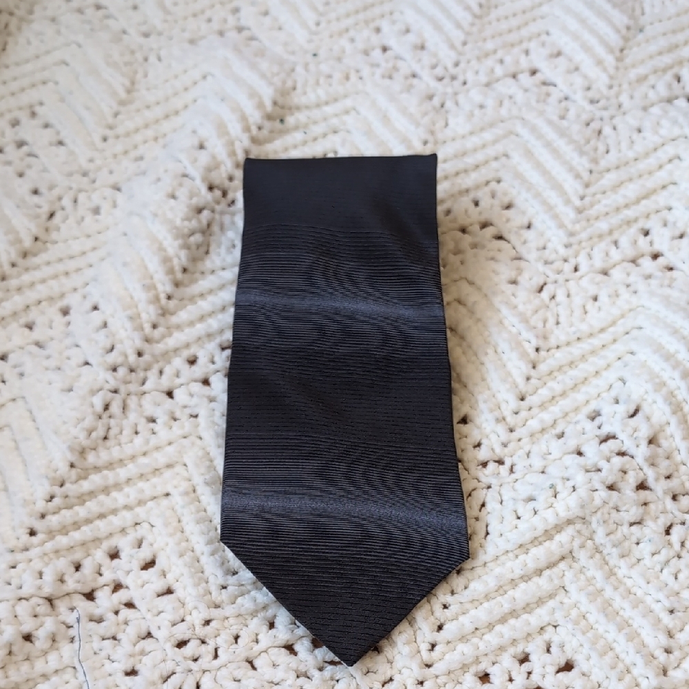 Bill Blass Classic Black Tie